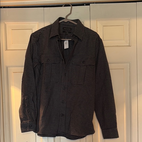 Men's Black Checkered thick shirt